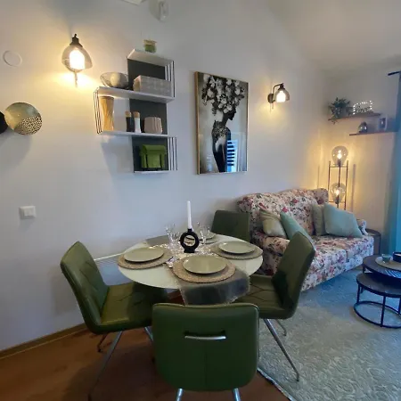 Afrodita Bistrica * Sutivan