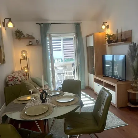 Appartement Afrodita Bistrica Sutivan