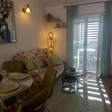 Appartement Afrodita Bistrica